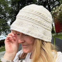 Smørblomst bøttehatt